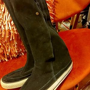 Rare Converse Allstar Suede Sneaker boot Nwot